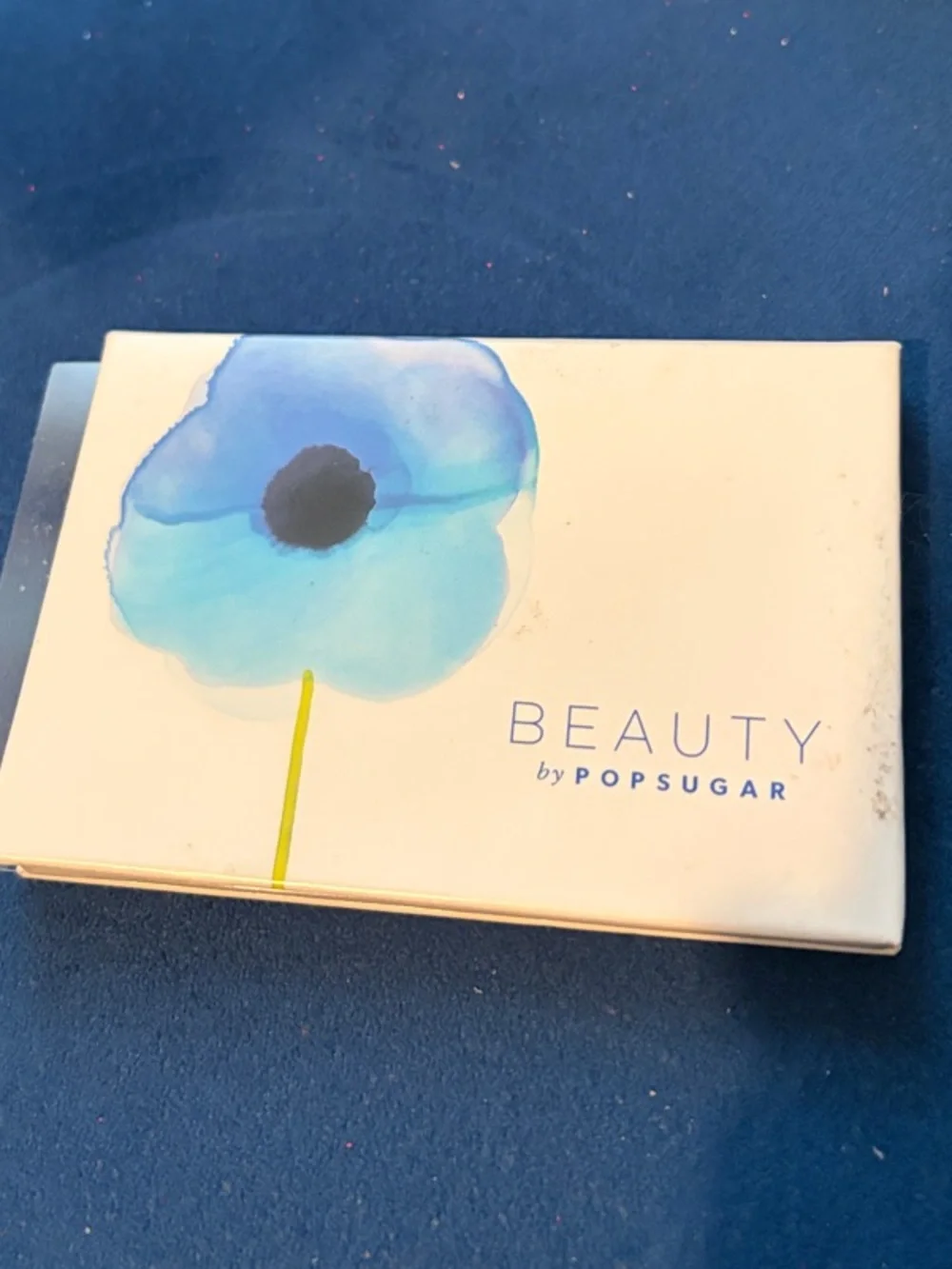 BEAUTY by POPSUGAR Blue and White Floral Compact Palette